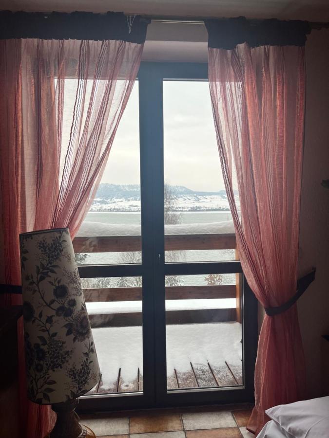 Zajazd Cicha Woda Maniowy Exteriér fotografie